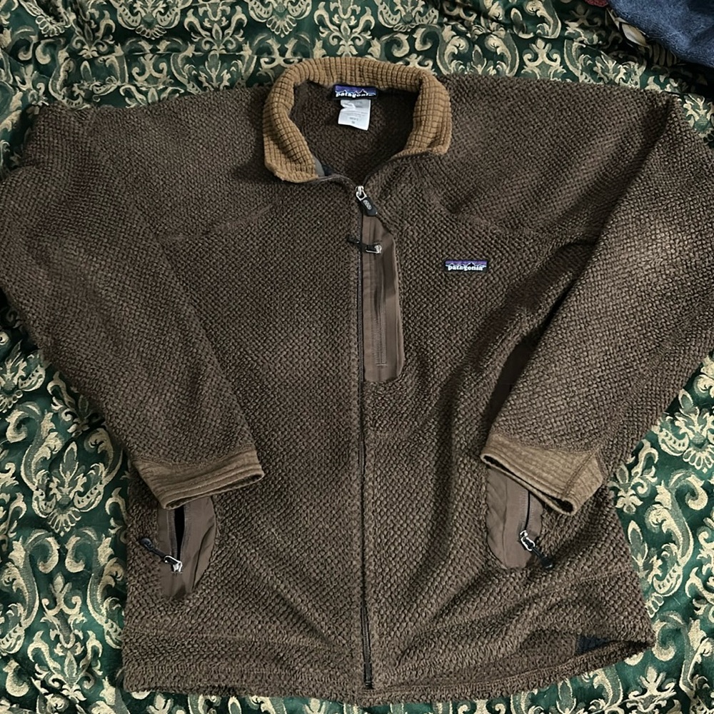 Patagonia brown fleece polartec zip up sweater men’s medium